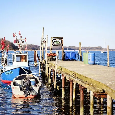 Gut Glueck בית נופש