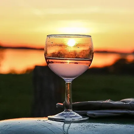 בית נופש Gut Glueck *