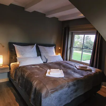 Gut Glueck בית נופש