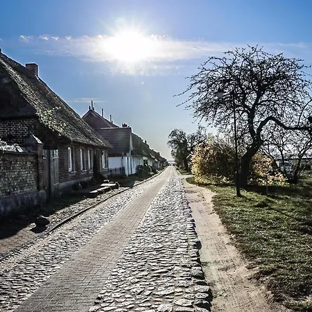 בית נופש Gut Glueck *