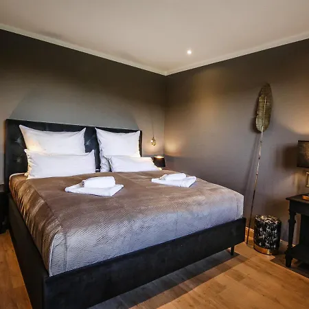 Gut Glueck בית נופש