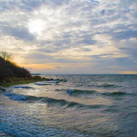 בית נופש Gut Glueck Lancken-Granitz